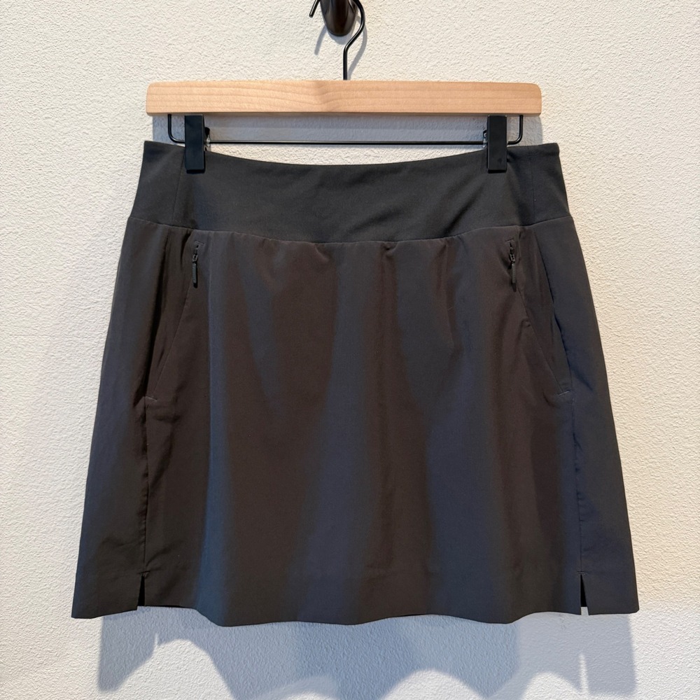 ATHLETA Womens Skort Gorpcore Athleisure Activewear Sporty Hiking Tennis Size 8